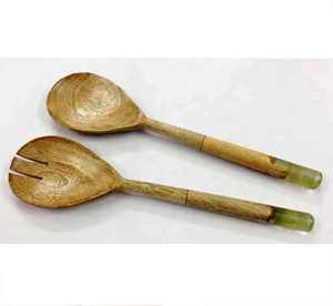 Ensemble de serveurs à salade en bois de manguier de haute qualité, écologique et durable, fait à la main, cuillères et fourchettes à salade personnalisées, ustensiles de cuisine, cadeau - Product Image 1