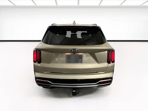 Sorento S 2021 d'occasion en bon état, sièges, phares LED, conduite à gauche, extérieur doré - Product Image 4