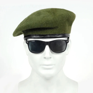 Béret pour homme avec logo personnalisé, béret chaud en laine d'hiver, bonnet vintage uni, bérets élégants de couleur unie, bonnets d'hiver pour femme - Product Image 2