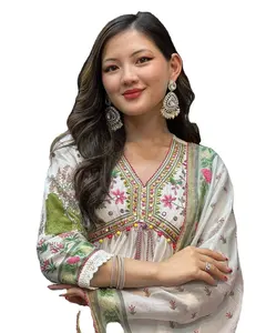 전체 소매를 가진 새로 Anarakali 디자이너 Churidaar와 스톨과 긴 길이 디자이너 anarkali 드레스