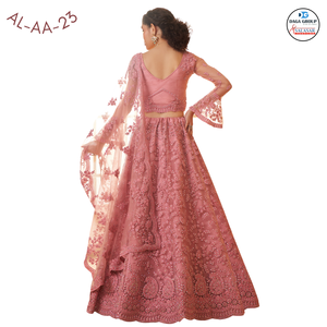 Magnifique ensemble de mariage et de fête : Blouse brodée traditionnelle avec cordons, Dupatta ajouré et Lehenga Choli orné de pierres lourdes - Product Image 5