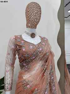 Hermoso Sari de Estilo Indio y Pakistaní en Tela Suave con Bordado de Hilo y Lentejuelas, Sari y Piezas de Blusa para Fiestas - Product Image 2