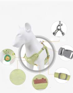 Harnais simple réglable pour chien et laisse réfléchissante avec gilet en polyester/nylon à motif animal pour petits chiens - Product Image 3