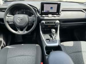 Toyota RAV4 XLE AWD 2023 / Disponible para la Venta con Bajo Kilometraje, Motor de Gasolina / Auto Usado en Excelentes Condiciones y Sin Accidentes - Product Image 6