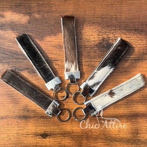 พวงกุญแจหนังแท้ทำด้วยมือใหม่ทำจากหนังขนสัตว์แท้พวงกุญแจรูปหัวใจน่ารักน่ารักสไตล์ตะวันตกพวงกุญแจรูปหัวใจทันสมัย - Product Image 2