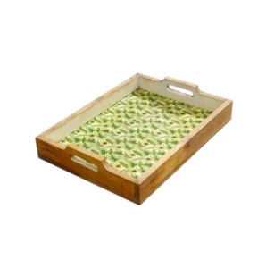 Bandeja de Madera de Lujo Ecológica de Alta Calidad con Asa, Diseño Irregular, Acabado Pulido, Embalaje Personalizado para Hotel y Hogar - Product Image 1