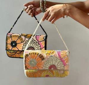 ECO FRIENDLY BORDADO ÚNICO BOLSAS MEJOR Estilo bohemio Bordado Trabajo Mano Embrague Bolsos Diseño de lujo Forro al por mayor - Product Image 1