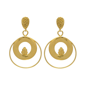 Recién llegado, pendientes de latón con diseño de hoja pequeña Circular Única chapada en oro - Product Image 1