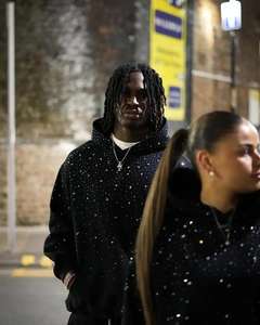 Sweat-shirts à capuche en molleton de coton lourd de haute qualité pour hommes personnalisés, avec des diamants colorés et des strass - Product Image 1