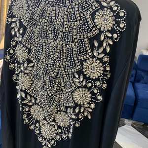 ผ้าไหมนิดาทำมือจากดูไบสำหรับผู้หญิง อาบายะห์ผ้าไหมเนื้อหนา ป้องกันรอยยับ แขนยาว ชุดละหมาด สีตามสั่ง - Product Image 4