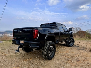 รถกระบะ CLEAN PICKUP 2024 2500HD De-nali Ultimate Crew Cab Duramax 4×4 - Product Image 2