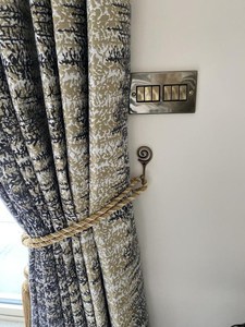 Diseño de tendencia caliente cortina de metal lazo trasero holdback pared ventana cortina titular accesorios para el hogar sala de estar dormitorio Hotel hardware - Product Image 3