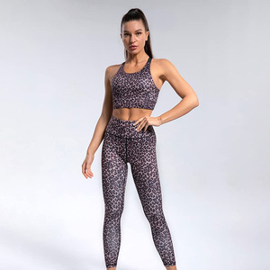 ชุดโยคะผู้หญิงแบบสั่งทำพิเศษ ปี 2025 คุณภาพสูง ระบายอากาศได้ดี สีพื้น ลาย 3 มิติ สไตล์ลำลอง สำหรับผู้ใหญ่ ราคาสมเหตุสมผล สำหรับฤดูร้อน - Product Image 2