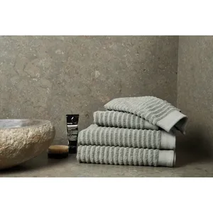 VINGA Landro Personalized <b>Bath</b> <b>Towel</b> <b>Sets</b> 4-Piece Custom Merchandising - Product Image 3