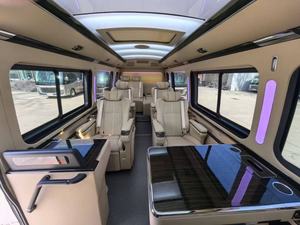 Minibús VIP de Lujo 2025 - Dorado - Gris Metálico, Motor Diésel/Gasolina, Volante a la Izquierda, Transmisión Automática, Emisión Euro V, Listo para Exportación - Product Image 5