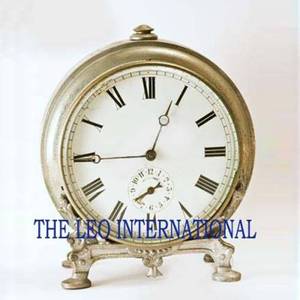 Horloge de table en métal design fleur argentée vintage pour la maison hôtel restaurant prix effectifs pour la décoration de table élégante - Product Image 4