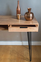 Bureau en bois scandinave moderne - Clip