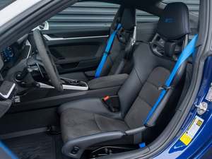 Encantador Porsche 911 Dakar Coupé 2024, Tracción en las Cuatro Ruedas, Turbo, Automático, Usado, Rines de Aleación, Asientos de Cuero, Paquete de Potencia, Sistema de Navegación - Product Image 6