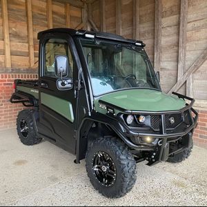 Véhicule utilitaire diesel John Deere Gator XUV865M 2024 d'occasion à vendre, puissant, conçu pour les travaux lourds, performances hors route, utilisation agricole - Product Image 2