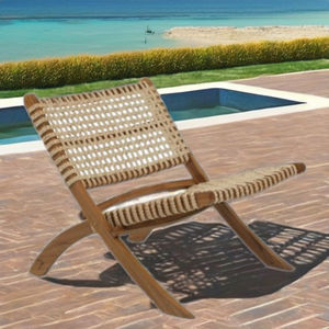 Tumbona Xavir de Ratán, Muebles de Exterior Cómodos con Impresión a Todo Color para Uso en Villas, Hoteles y Apartamentos, Diseño Asiático Moderno - Product Image 1