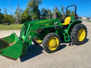 Tracteurs agricoles d'occasion John Deere 4066R 140 CV avec moteur Cummins, équipement agricole, pompe de boîte de vitesses, roulement, moteur, rapport technique - Product Image 3