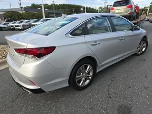 2019 Hyunda Sonata Sel - Product Image 4