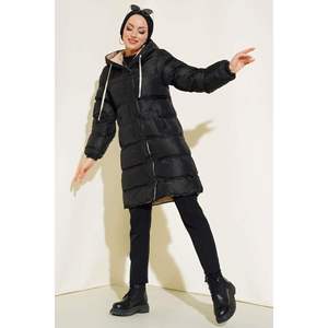 Veste matelassée à fermeture éclair noire et beige pour femmes avec boutons-pression - Product Image 2