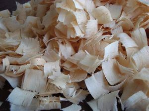 Virutas de madera de pino 100% naturales de buena calidad al mejor precio, virutas de madera para lecho de animales, virutas de madera de pino - Product Image 2