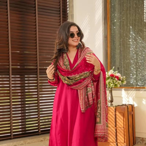 Kurti de Estilo Clásico, Completamente Cosido, de Algodón de Secado Rápido, Corte Holgado, con Pantalón y Dupatta, para Moda India y Pakistaní - Product Image 1