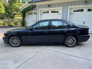 USADO LHD/RHD 2001 B M W M5 - Product Image 3