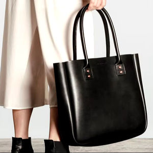 Vente en gros de sacs fourre-tout décontractés de grande capacité pour femmes LTB-0013 sacs à main en cuir véritable de haute qualité avec logo personnalisé mode de luxe - Product Image 1