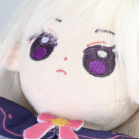 Figurine en peluche personnalisée Anime Sorcière Elfe, Fille Magicienne aux Longs Cheveux Blancs, Poupée en Peluche OEM/ODM, Peluches Personnalisées Remplies de Coton PP