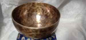 Cuencos de canto hechos a mano, 7 Chakras, venta al por mayor - Product Image 3