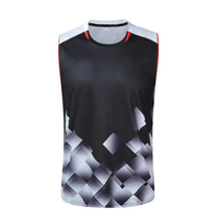 Kaos Olahraga Lengan Pendek Bahan Polyester 100% Ramah Lingkungan, Cepat Kering, Bernapas, Grosir untuk Pria, Cocok untuk Bola Voli dan Bulu Tangkis