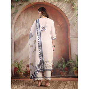 ชุดคุर्ตาผ้าฝ้ายปักลายสีขาวสำหรับผู้หญิง พร้อมกางเกงปาลาซโซ่และผ้าคลุมไหล่ ชุดส่าหรีผ้าจอร์เจตต์แบบเย็บสำเร็จ - Product Image 6