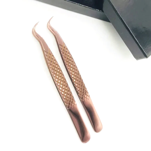 Pince à épiler professionnelle en acier inoxydable de haute qualité pour extensions de cils, or rose, crochet lisse, courbée, antistatique, volume - Product Image 1