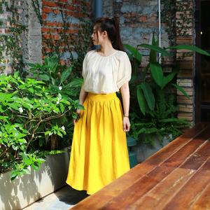 Elegant Casual <b>Women's</b> <b>Skirt</b> with Comfortable Wide Waistband & Convenient Side Pockets Breathable Feature Natural Waistline - Product Image 1