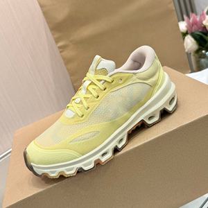 Zapatos para caminar con cordones para primavera y otoño, zapatos de diseñador con absorción de impactos y antideslizantes, zapatos gruesos con forro de malla amarilla transpirable - Product Image 6