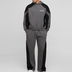 Conjunto Deportivo Casual para Hombre, Cómodo y Relajado, con Diseño de Bloques de Color, para Compradores al por Mayor / Diseño Urbano - Product Image 1