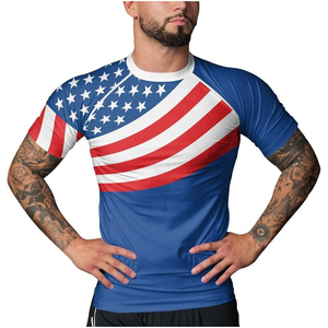 Vêtements de sport Chemises de compression pour adultes Design imprimé drapeau américain Manches courtes Polyester Spandex Rash Guards - Product Image 4