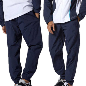 Meilleure vente T-shirt respirant à quantité minimale de commande basse imprimé du logo personnalisé avec des ensembles courts T-shirt pour hommes de grande taille avec logo personnalisé - Product Image 4