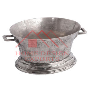 2025 Venta caliente hecho a mano de metal pesado de mesa decorativo Cubo de vino de metal a precio al por mayor - Product Image 1