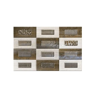 Azulejos de Pared de Cerámica Ordinarios de Fabricación India, 300x300 mm, Diseño Rústico, Acabado Mate Antideslizante para Uso Exterior, Calidad de Exportación - Product Image 1