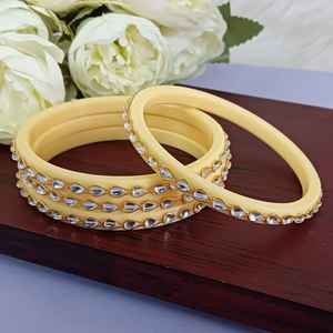 Ensemble de bracelets indiens Bracelet en acrylique avec goutte de larme Bracelet en cristal Kundan Bracelet de mariage de mariée Bracelet de fabricant de bijoux indien en gros - Product Image 2