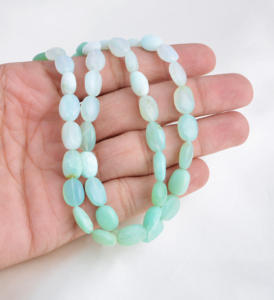 โอปอลสีน้ำเงินธรรมชาติทรงรีเรียบเนียนแบบไล่เฉดสี สำหรับทำเครื่องประดับชั้นดี - Product Image 4