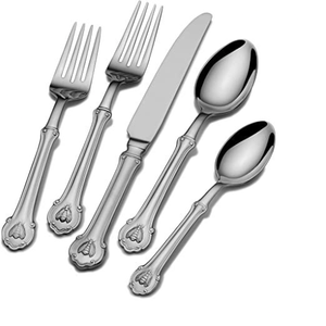 Ensemble de couverts au design antique fabriqué avec un matériau de qualité haut de gamme Style unique pour une utilisation régulière à la maison pour servir - Product Image 1