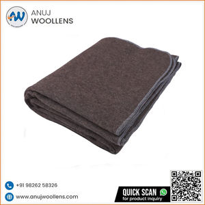 Mantas personalizadas para exteriores 80% de lana gris con dobladillo naranja - Product Image 6