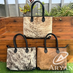 กระเป๋าหนังวัวแท้ขนาดใหญ่สำหรับผู้หญิง, กระเป๋าสะพายไหล่กระเป๋าถือขนหนังสไตล์ตะวันตกสำหรับผู้หญิง - Product Image 1