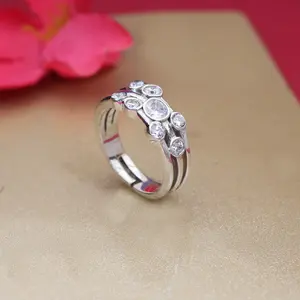 Bague pour femme tendance en or rose plaqué or, réglable, avec incrustation de zircone cubique, forme de chiffre argentée tendance pour enfants - Product Image 2