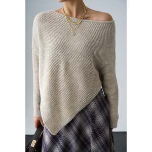 Pull col V beige clair - Product Image 1